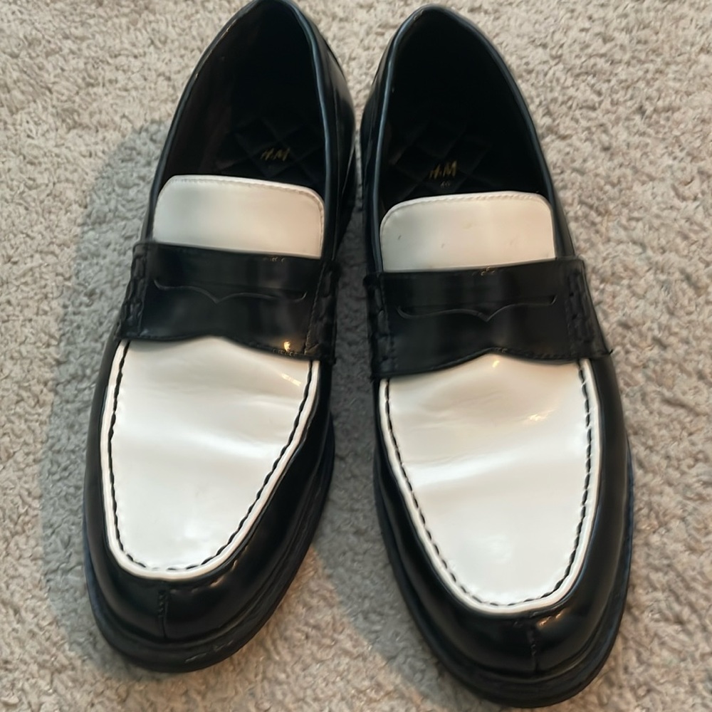 Barely used loafers 7.5